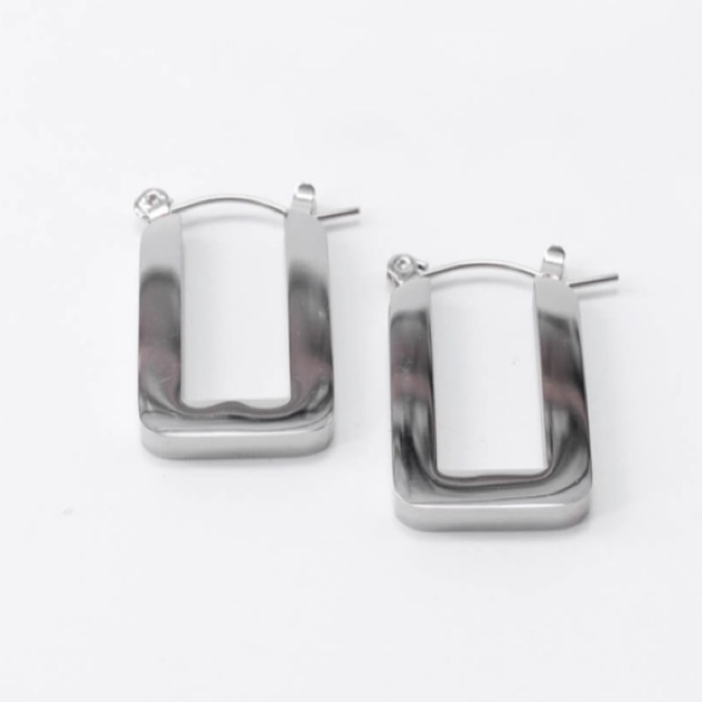 Square hoop earrings - Picture 2 of 4